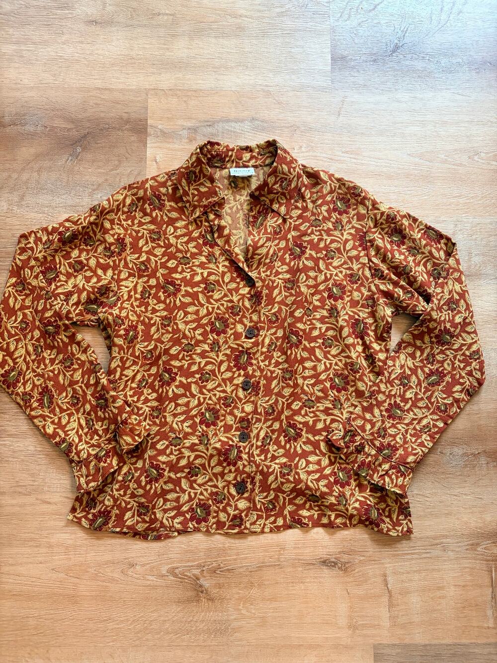 Habitat Clothes to Live In — Women's Artistic Floral Print Button-Front Top